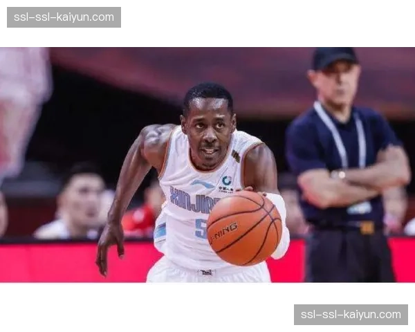 深度报道：追踪一支季后赛球队的随队数据分析师——他们如何实时监控跑动负荷