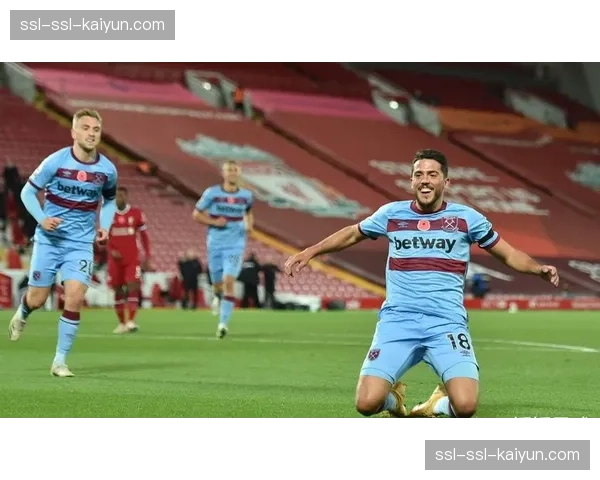 纽卡斯尔4-1大胜西汉姆联,伊萨克上演帽子戏法,巩固前四位置 纽卡斯尔4-1大胜西汉姆联,伊萨克上演帽子戏法,巩固前四位置