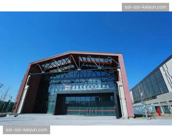 北京首钢新主场“首钢冰篮中心”完成制冰篮转换测试，下赛季将投入使用